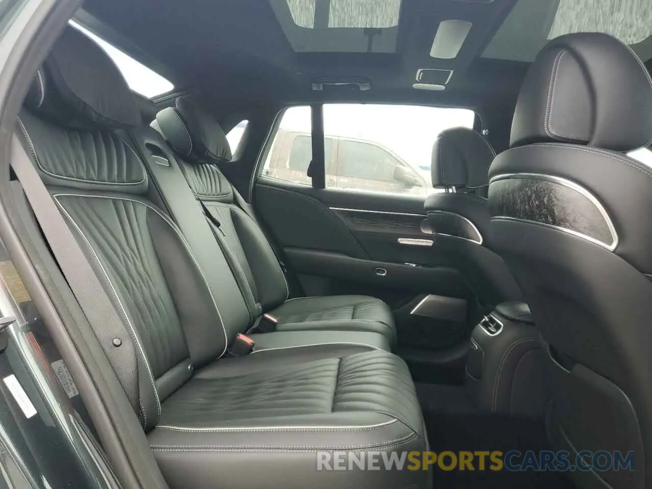 10 Photograph of a damaged car KMTFC4SD1PU012851 GENESIS G90 2023