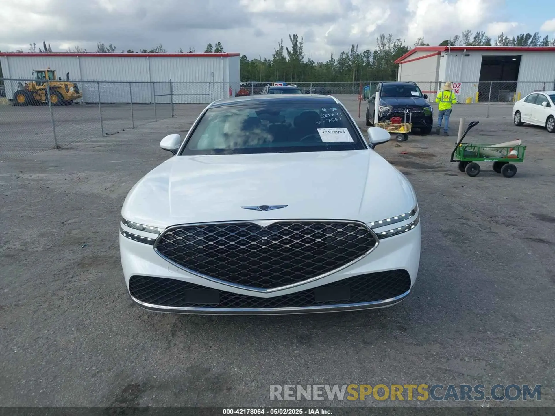 12 Photograph of a damaged car KMTFB4SD7RU037551 GENESIS G90 2024