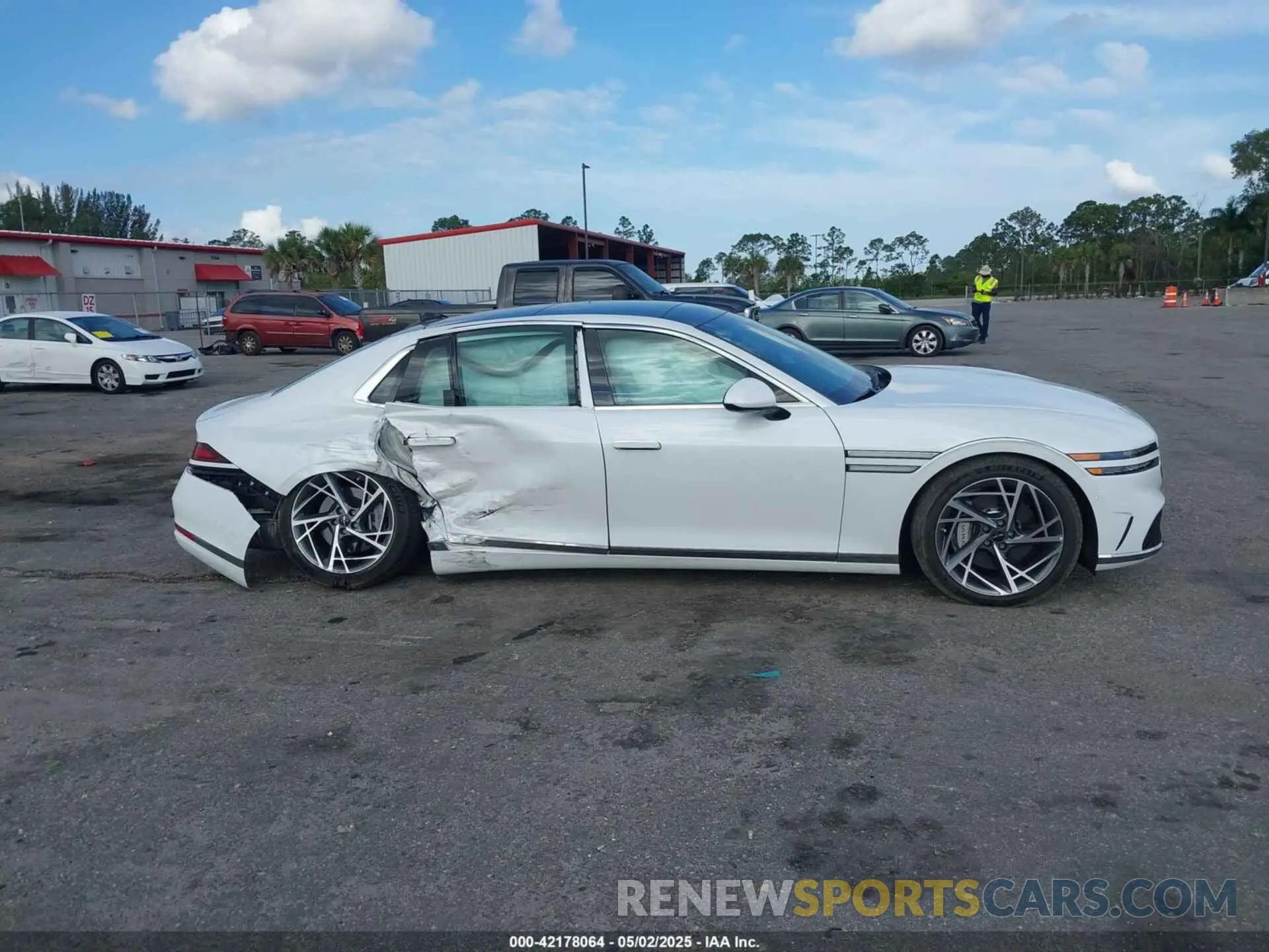 13 Photograph of a damaged car KMTFB4SD7RU037551 GENESIS G90 2024