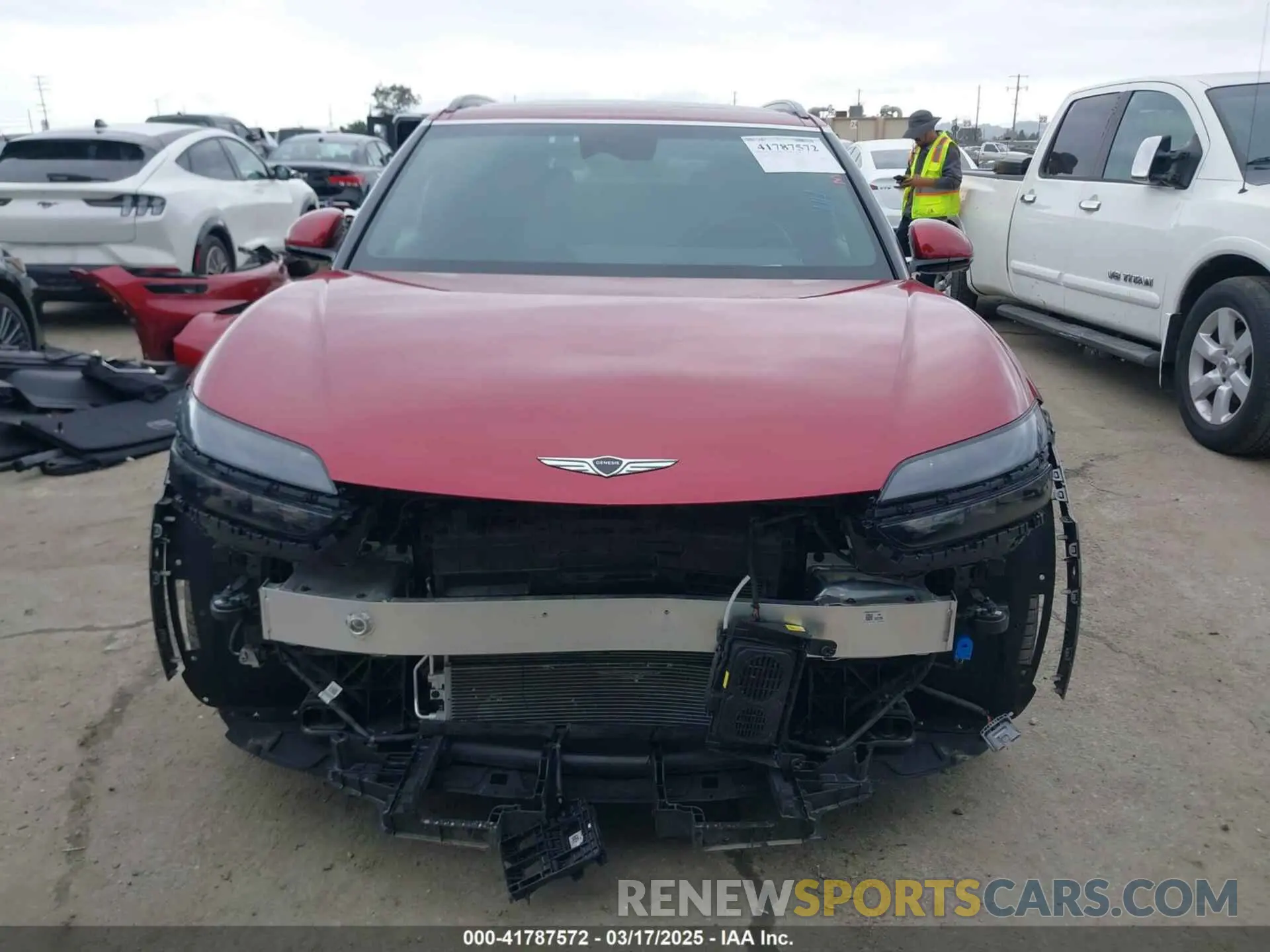13 Photograph of a damaged car KMUKCDTC9PU017098 GENESIS GV60 2023
