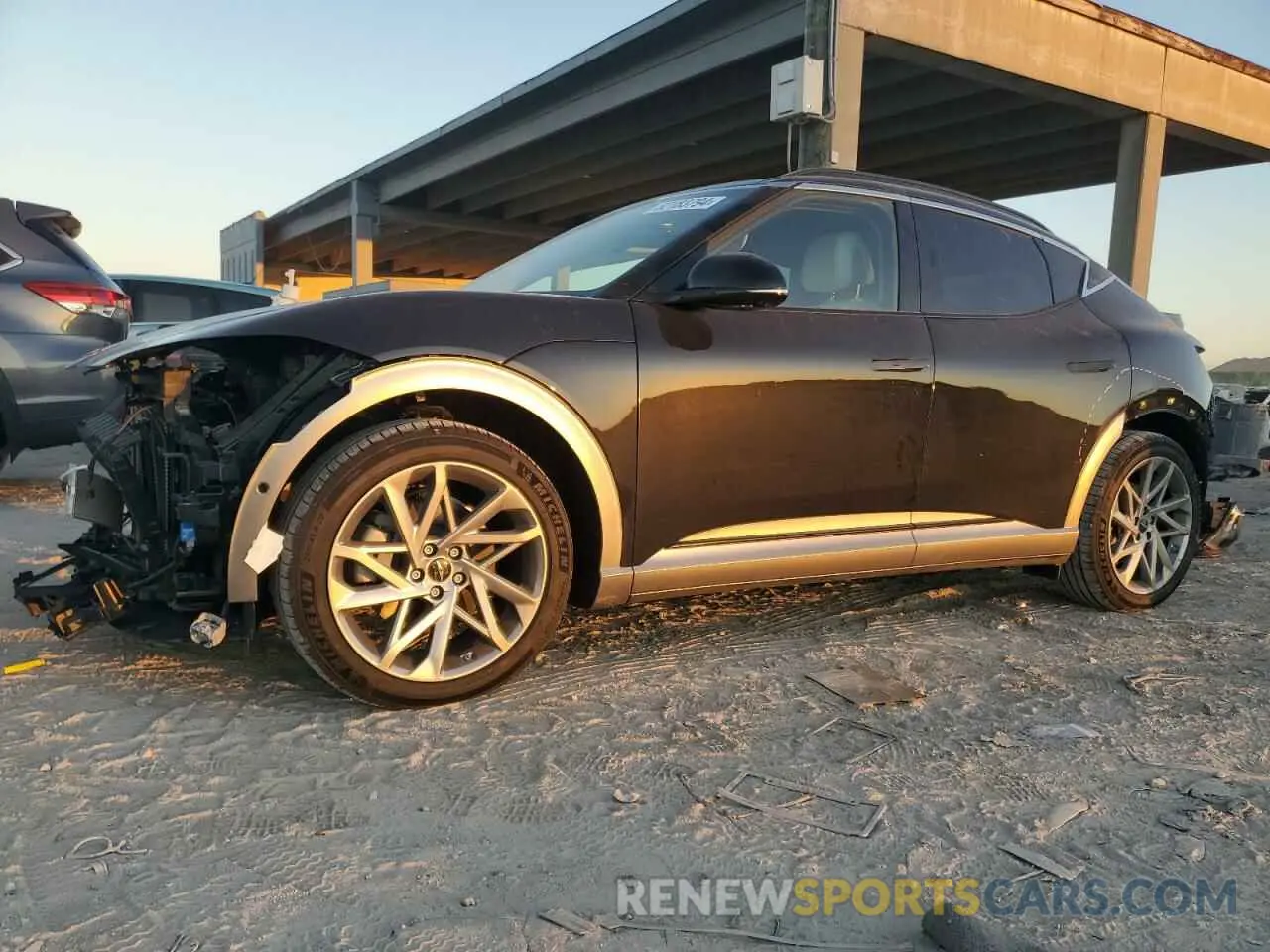 1 Photograph of a damaged car KMUKCDSC6RU021775 GENESIS GV60 ADVAN 2024