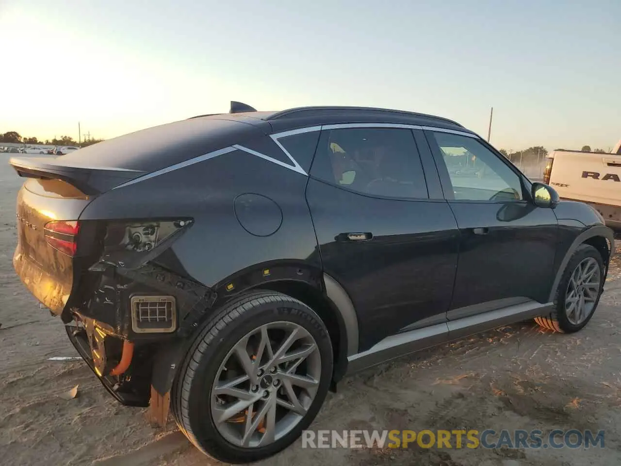 3 Photograph of a damaged car KMUKCDSC6RU021775 GENESIS GV60 ADVAN 2024