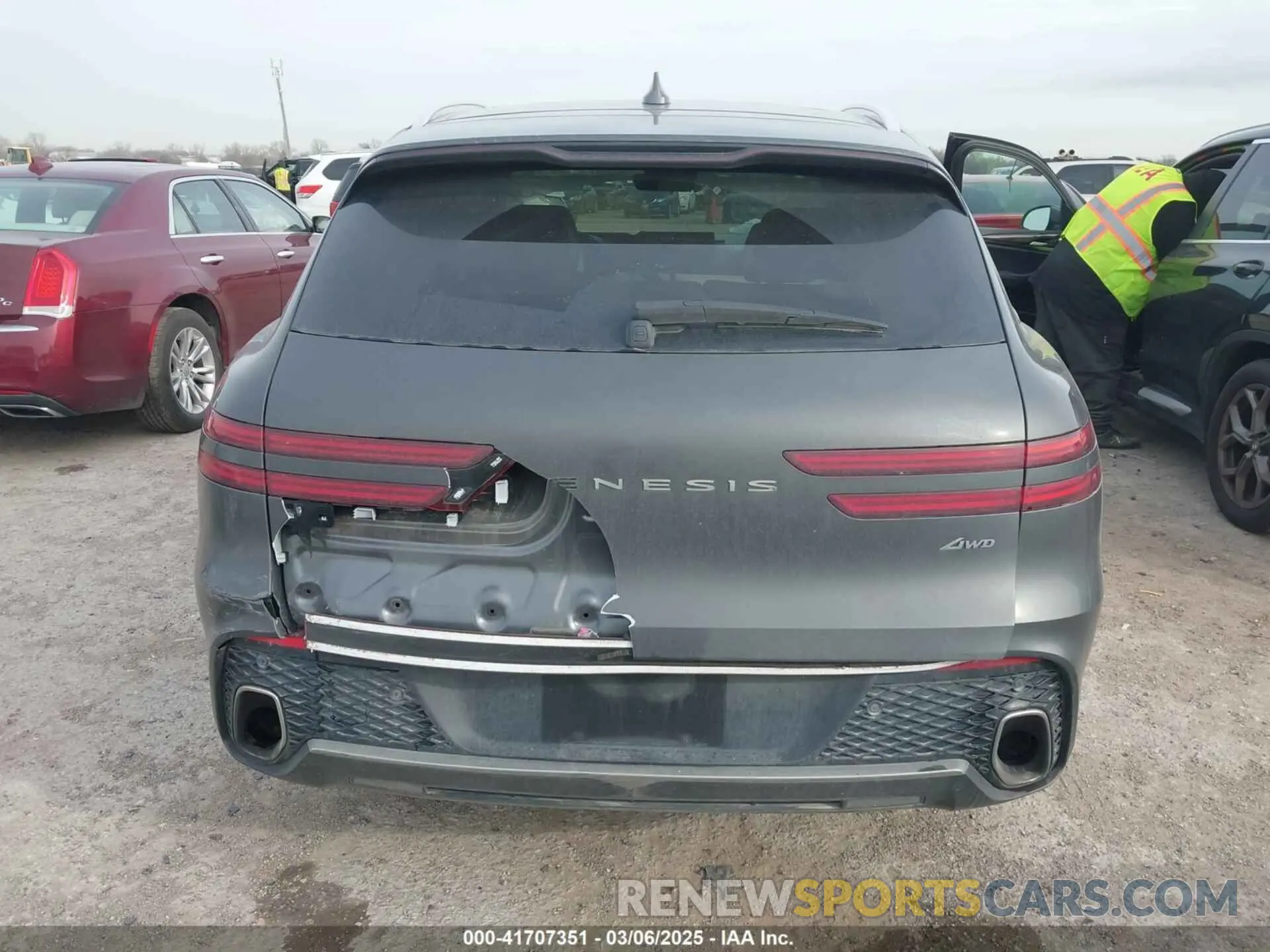 16 Photograph of a damaged car KMUMADTB2NU065058 GENESIS GV70 2022