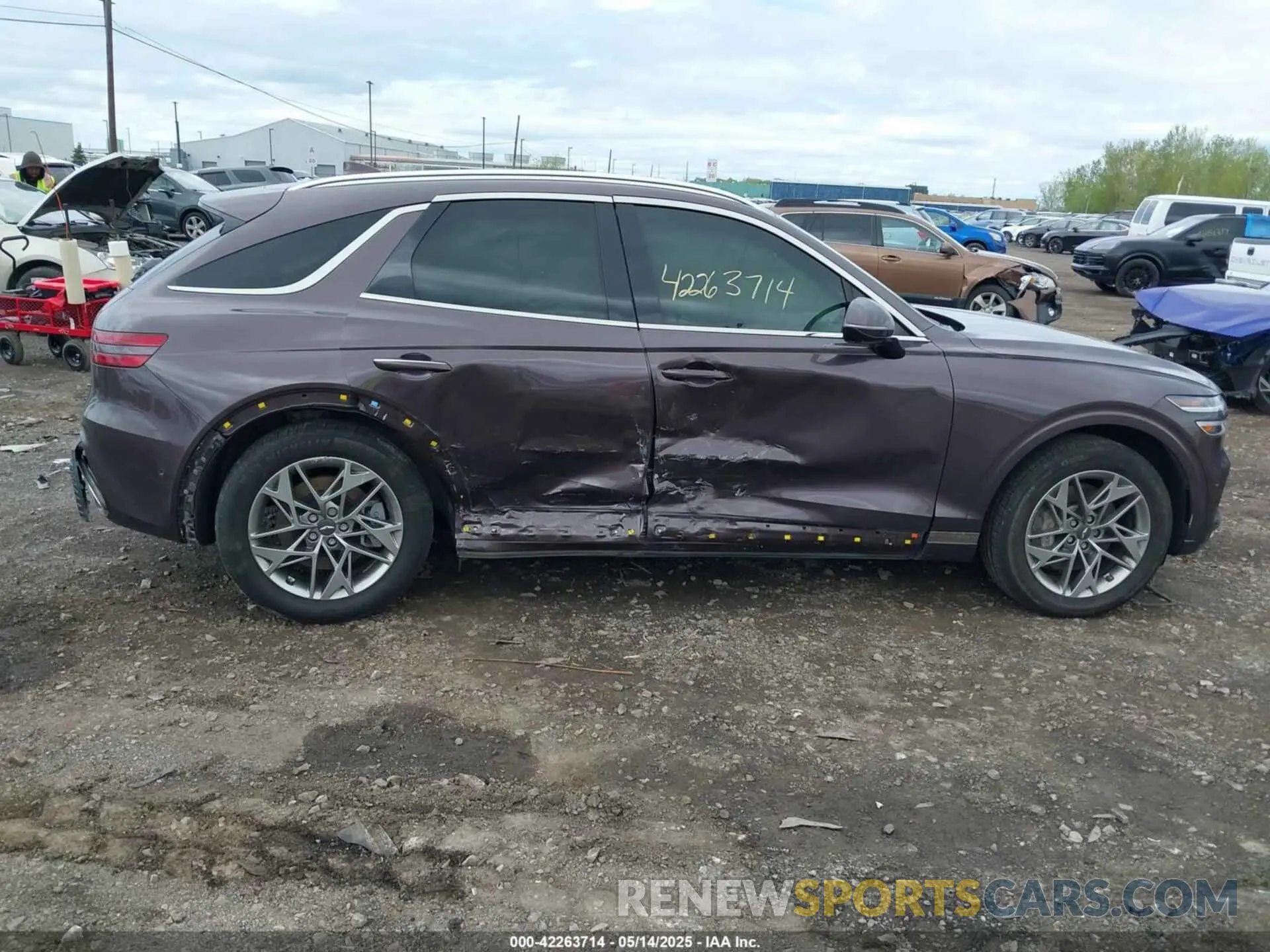 13 Photograph of a damaged car KMUMADTB1PU079293 GENESIS GV70 2023