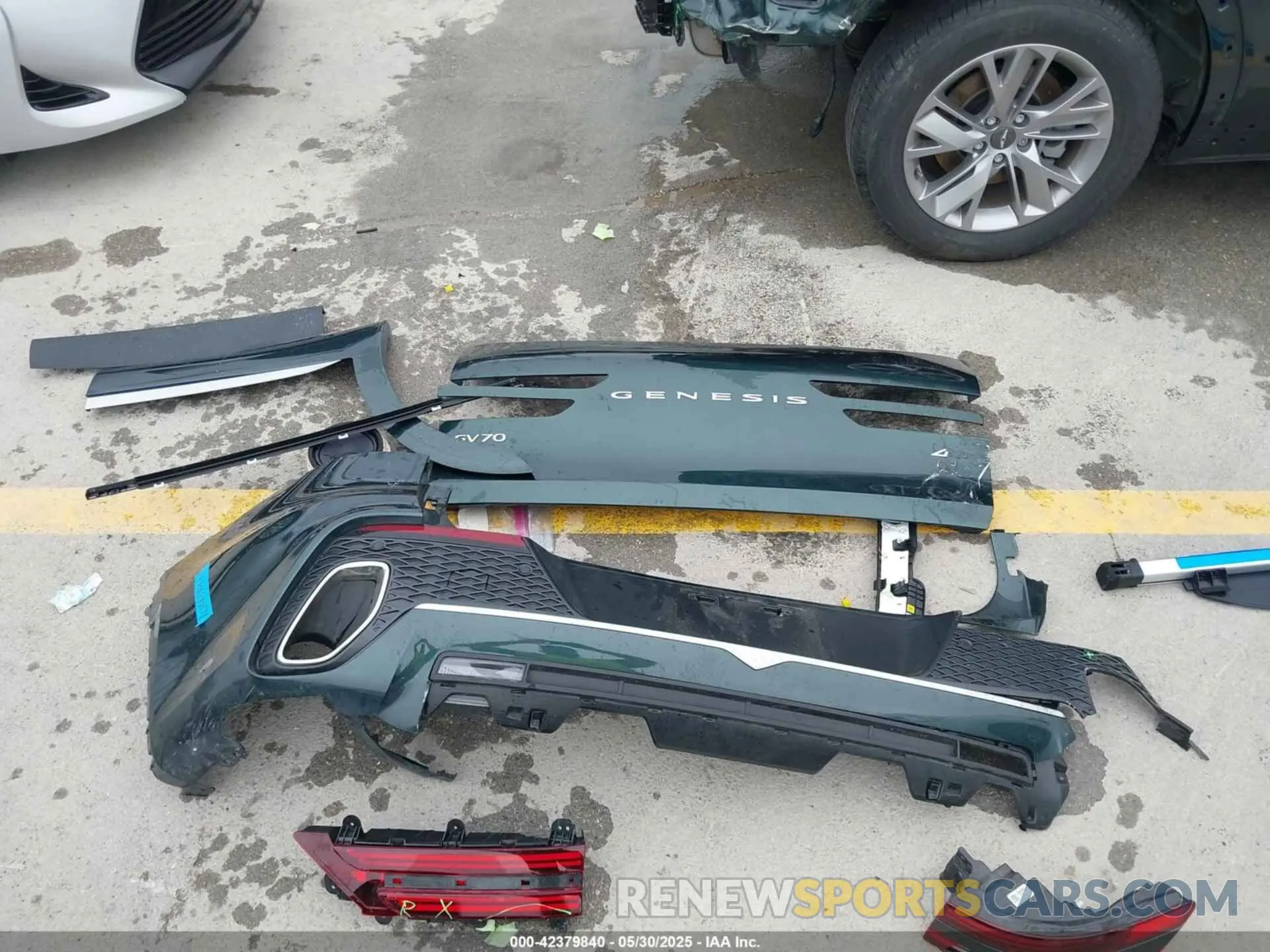 12 Photograph of a damaged car KMUMADTB3PU132947 GENESIS GV70 2023