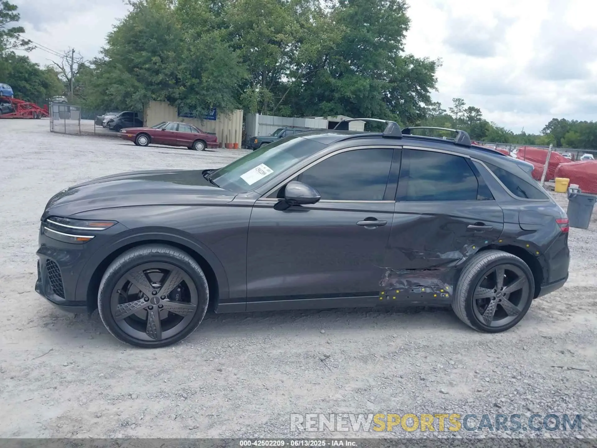 15 Photograph of a damaged car KMUMCDTC8PU124698 GENESIS GV70 2023