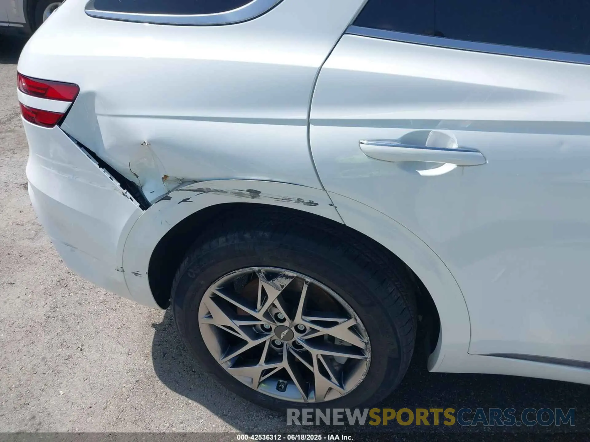 6 Photograph of a damaged car 5NMMADTB8RH004460 GENESIS GV70 2024