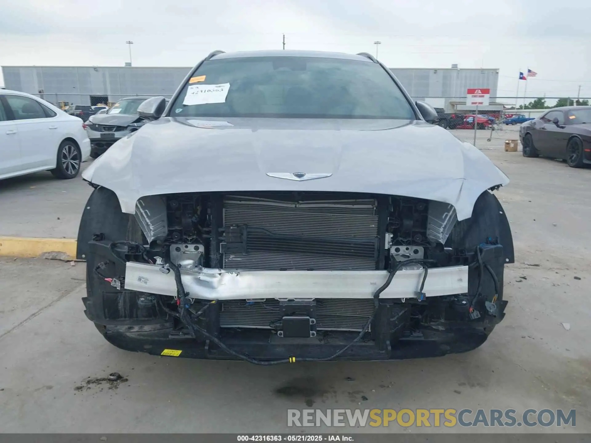 13 Photograph of a damaged car 5NMMCDTC6RH013693 GENESIS GV70 2024