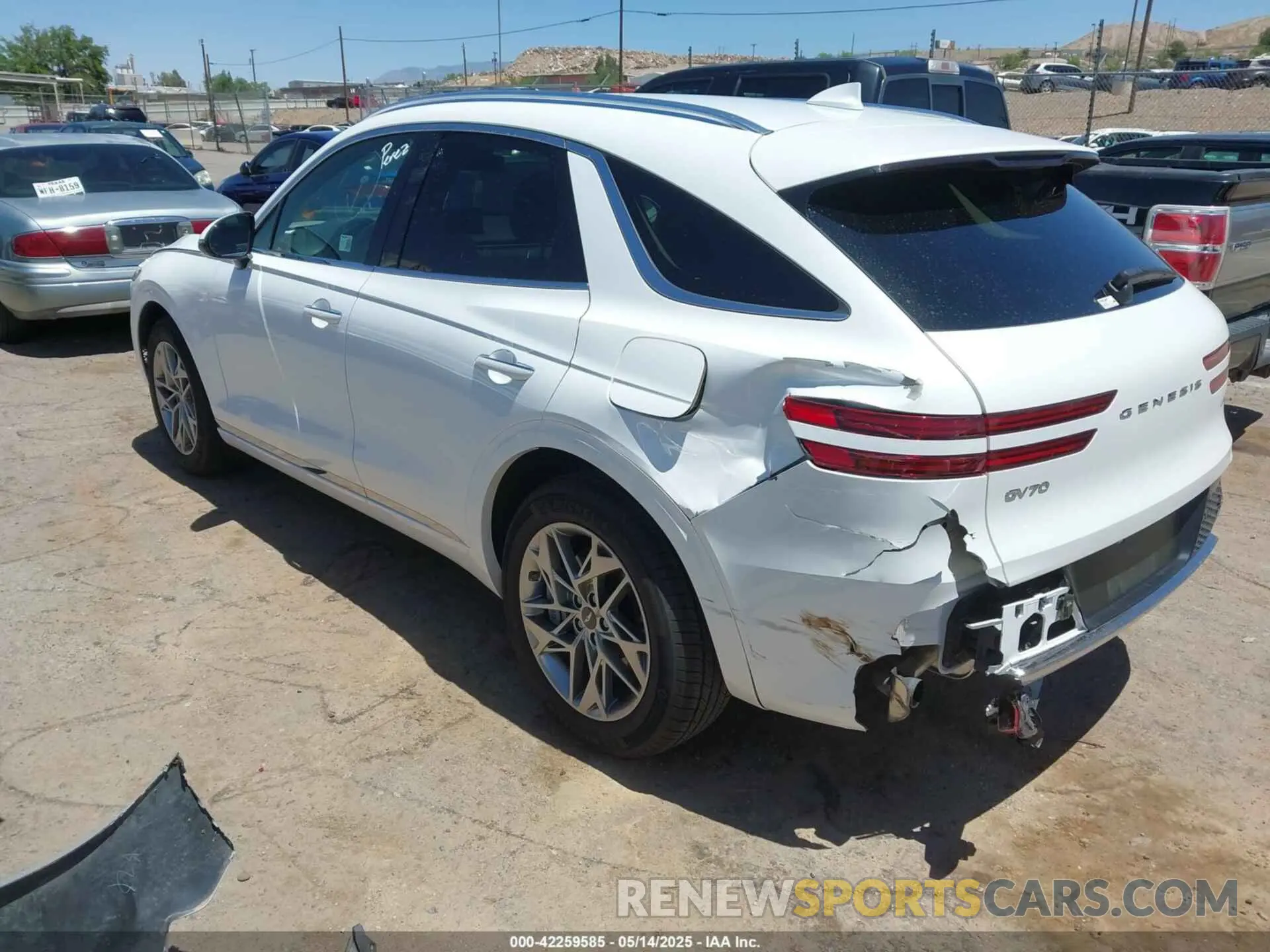 3 Photograph of a damaged car 5NMMADTB0SH034672 GENESIS GV70 2025