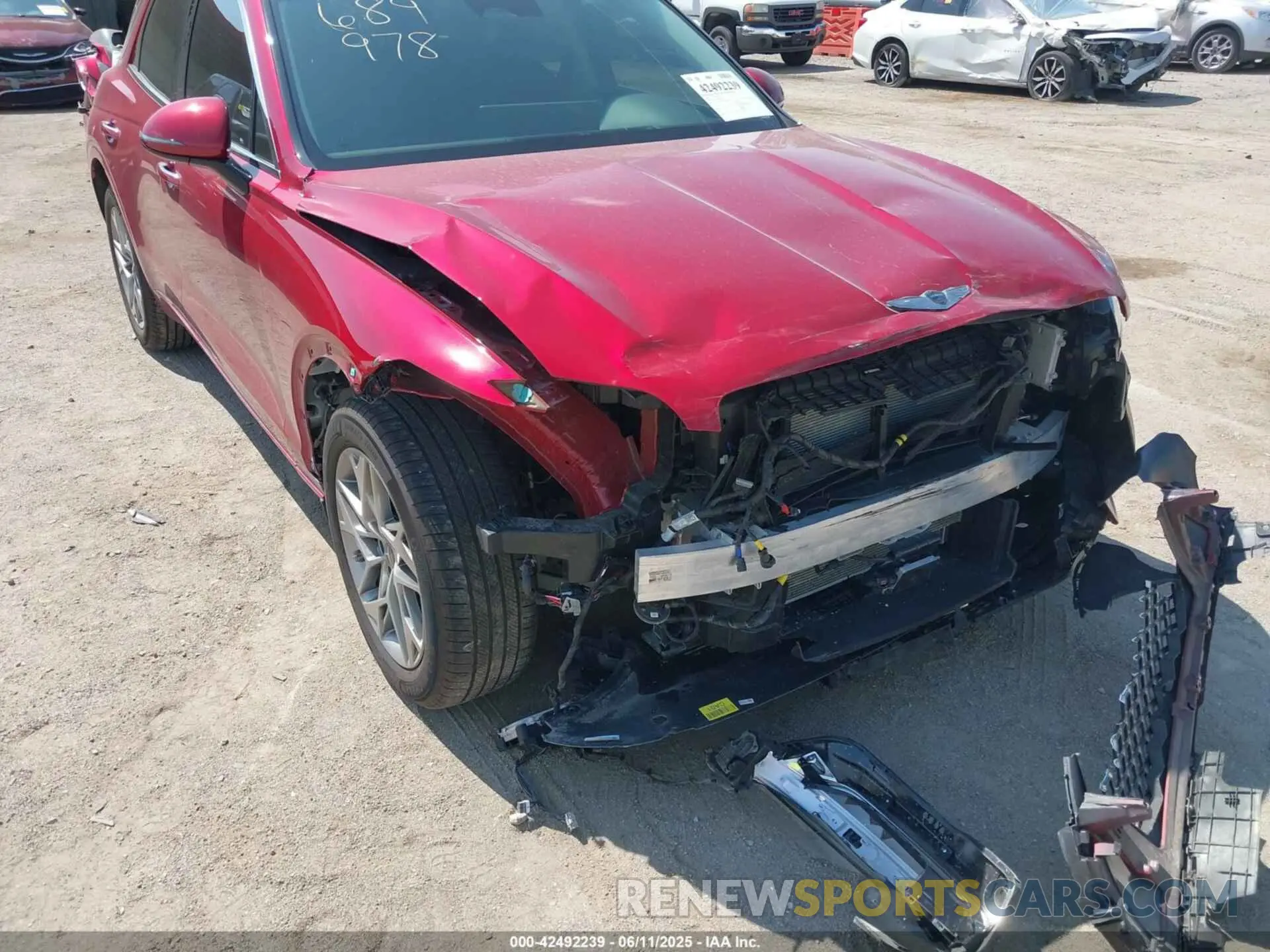 6 Photograph of a damaged car 5NMMADTB4SH026865 GENESIS GV70 2025