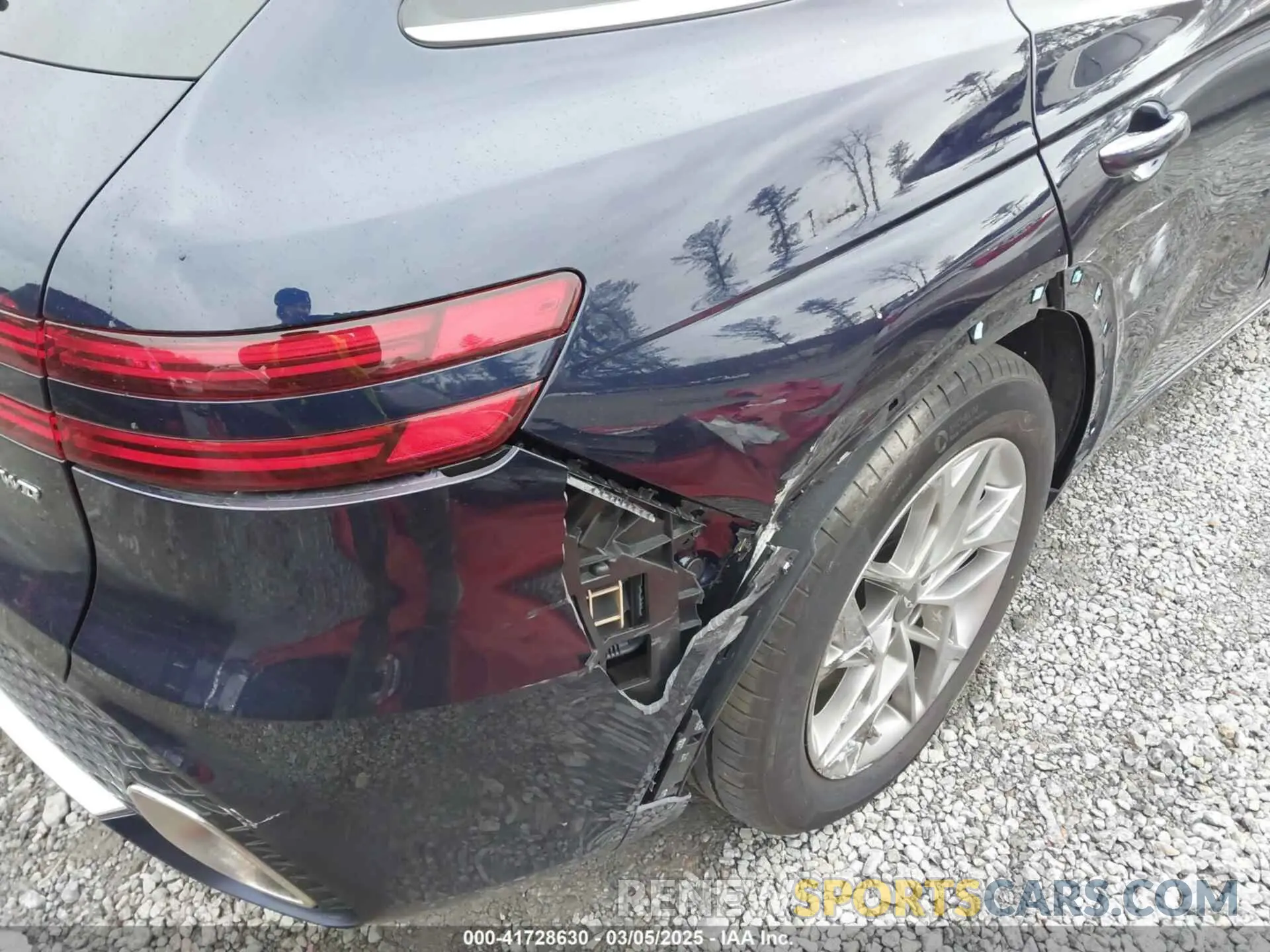 20 Photograph of a damaged car 5NMMADTB5SH019701 GENESIS GV70 2025