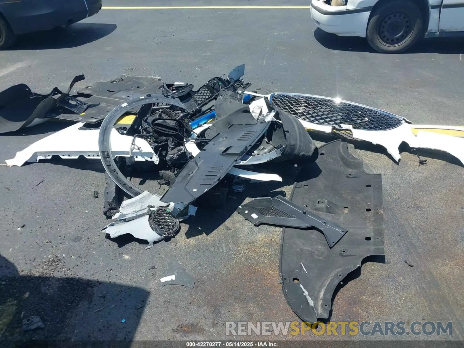 12 Photograph of a damaged car KMUMADTB0SU185890 GENESIS GV70 2025
