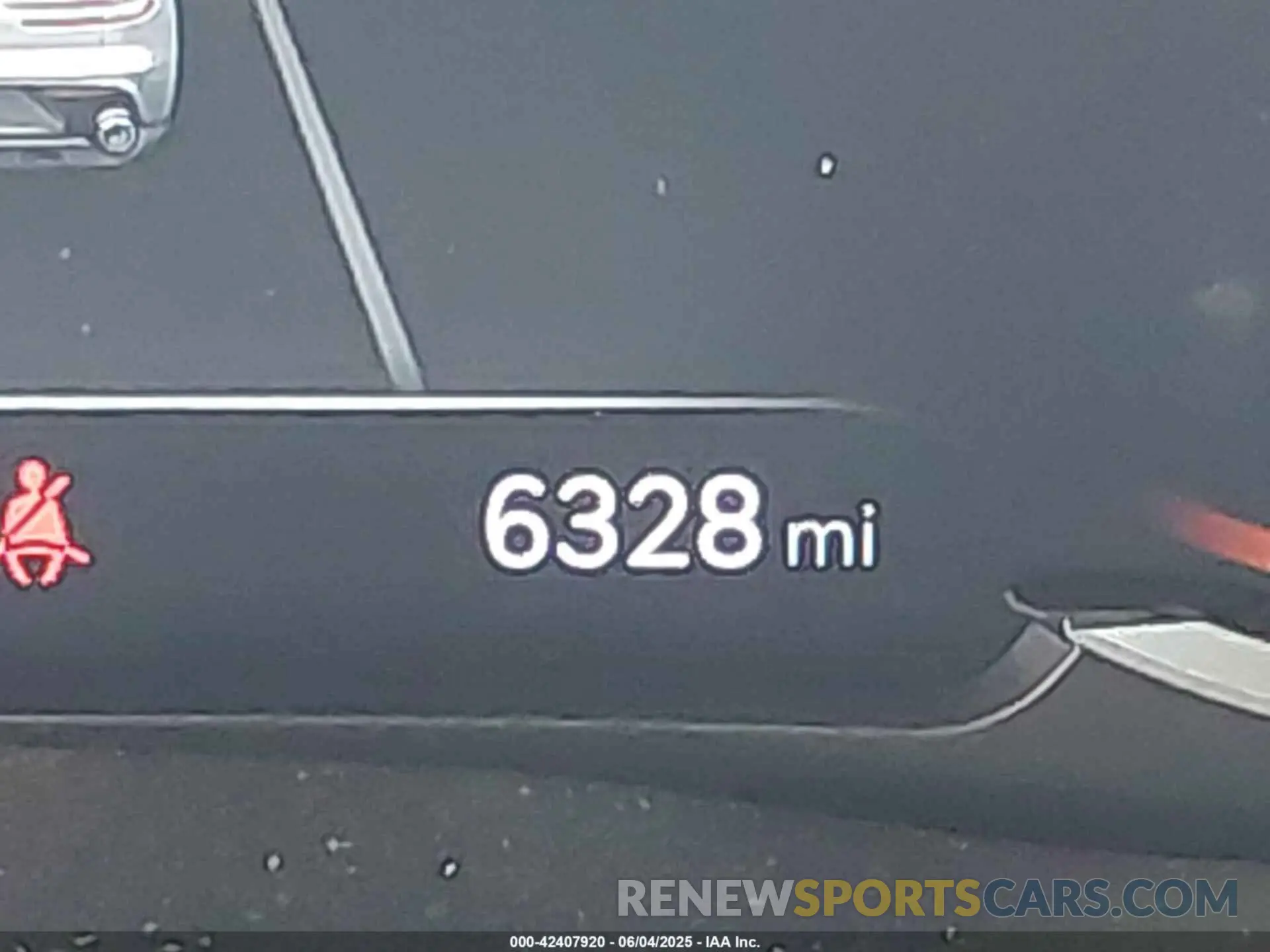 15 Photograph of a damaged car KMUMCDTC4SU176838 GENESIS GV70 2025