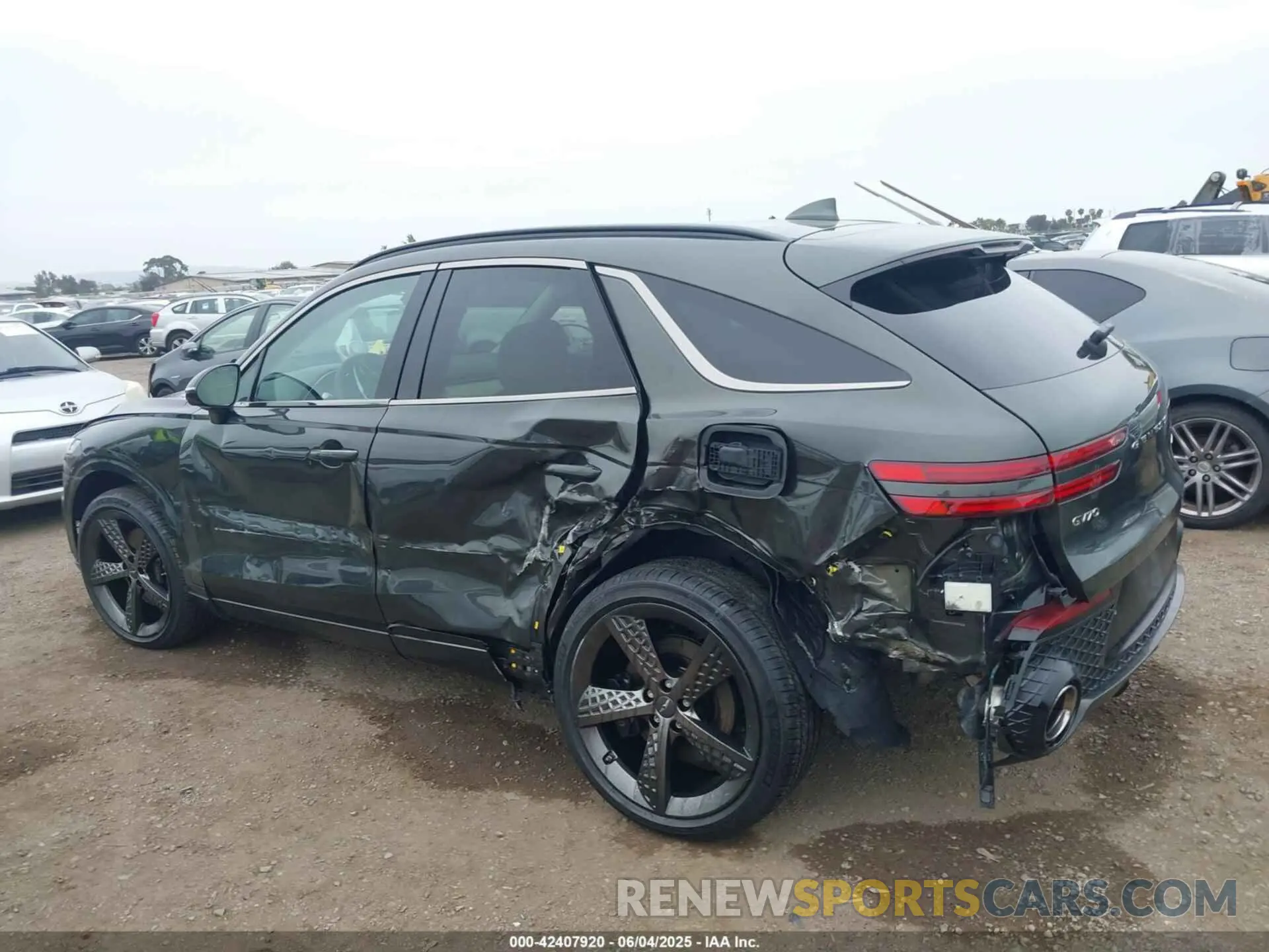 6 Photograph of a damaged car KMUMCDTC4SU176838 GENESIS GV70 2025