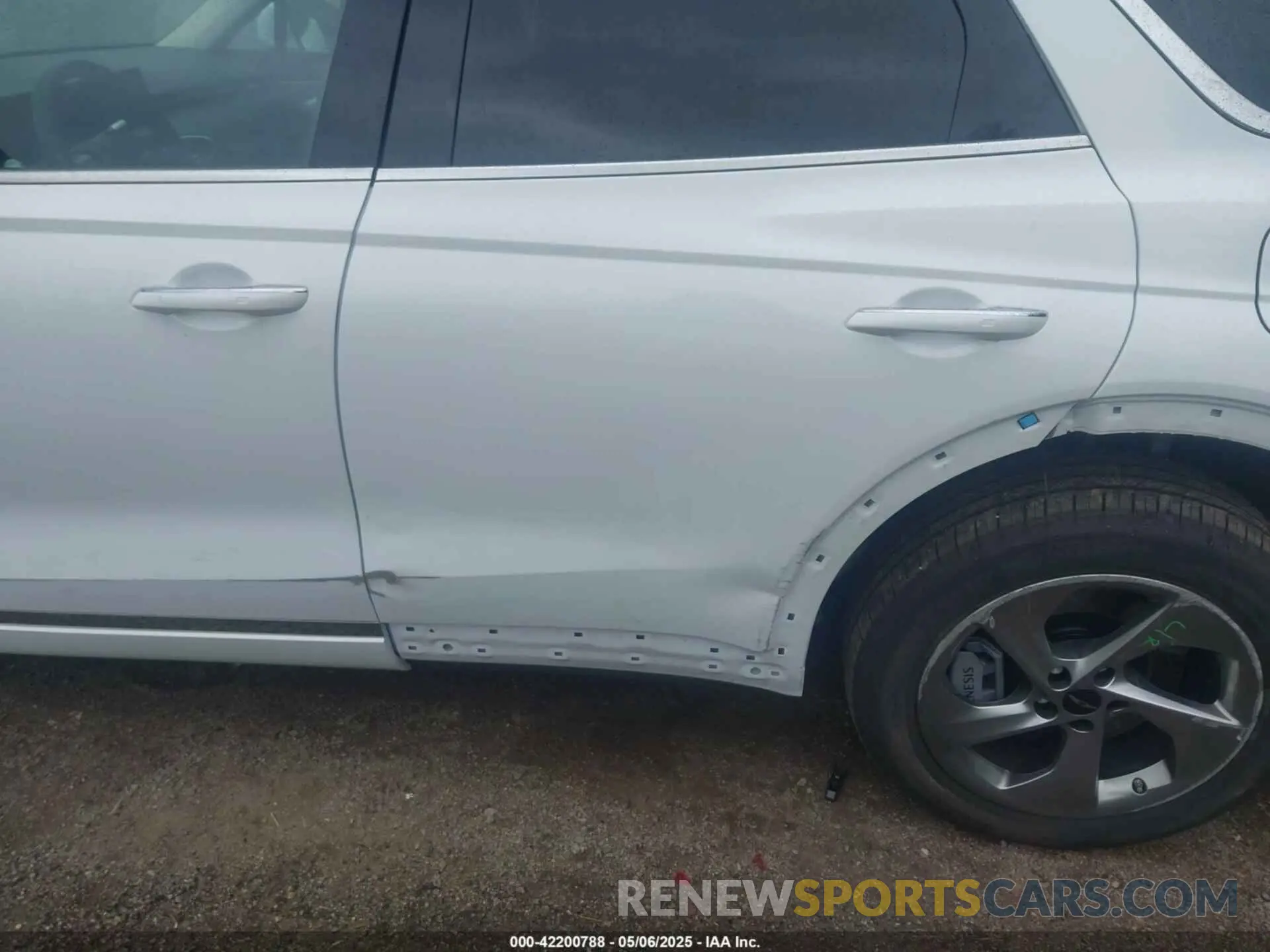 18 Photograph of a damaged car 5NMMADTB5TH035642 GENESIS GV70 2026