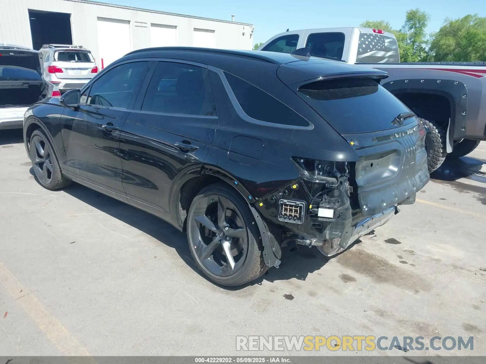 3 Photograph of a damaged car 5NMMFDTBXTH035721 GENESIS GV70 2026
