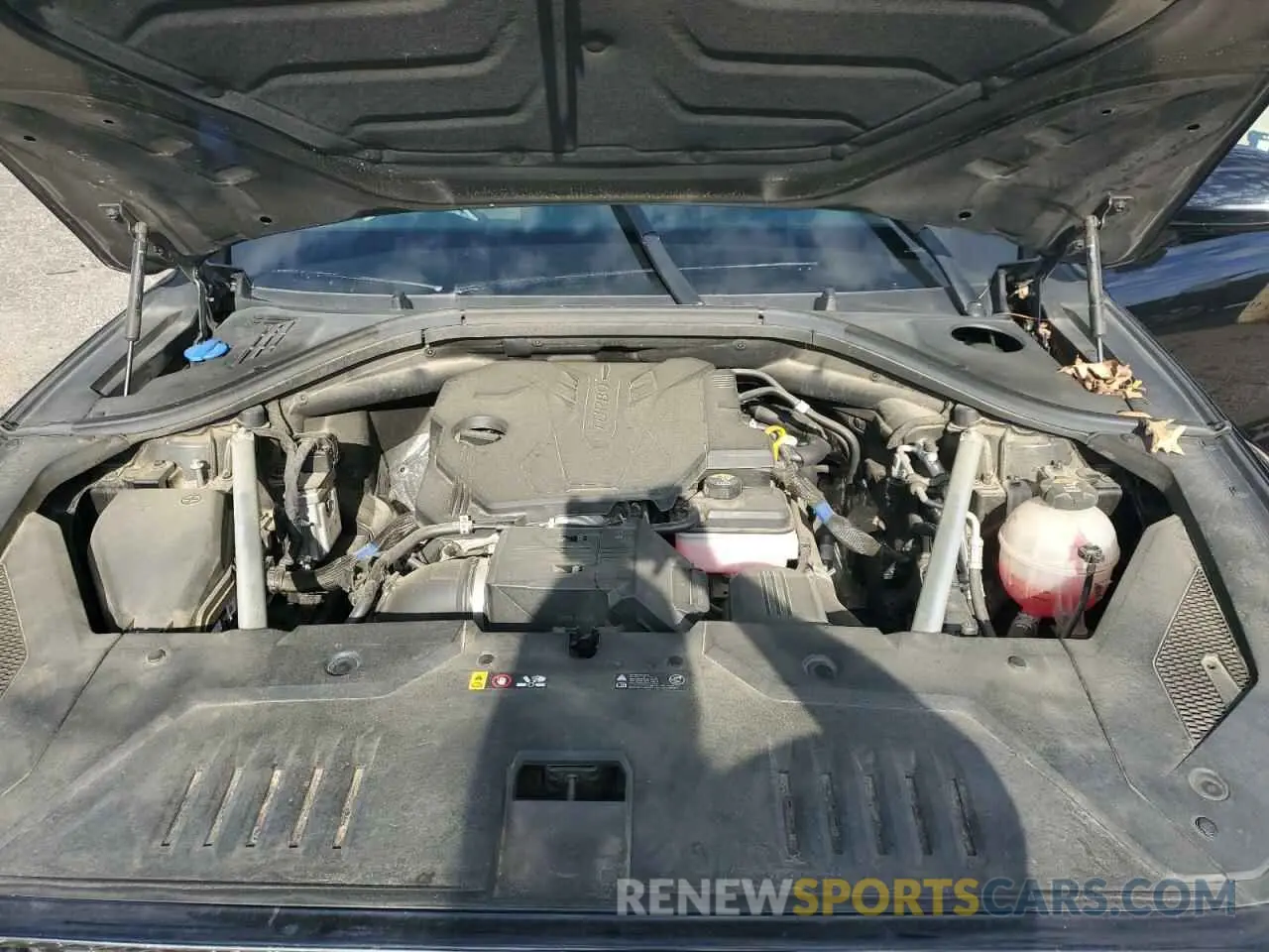 11 Photograph of a damaged car KMUMADTB1NU024145 GENESIS GV70 BASE 2022