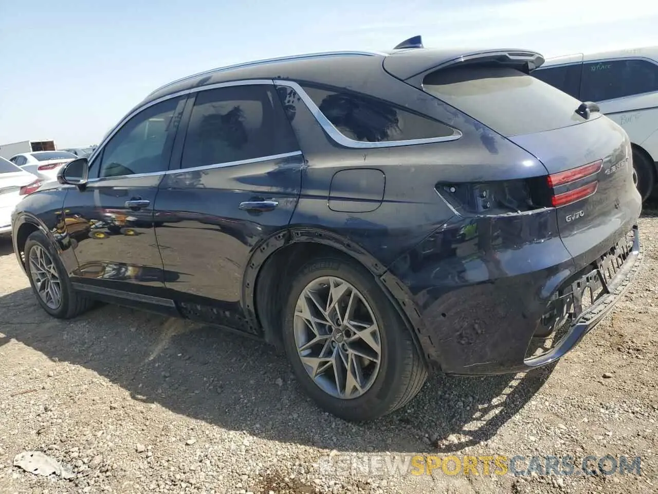 2 Photograph of a damaged car KMUMADTB1NU043715 GENESIS GV70 BASE 2022
