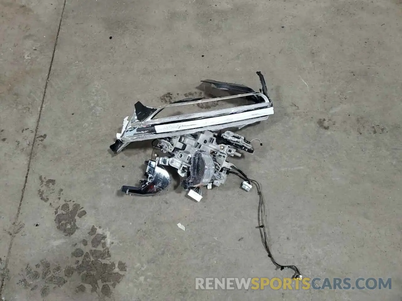 14 Photograph of a damaged car KMUMADTB1PU120781 GENESIS GV70 BASE 2023