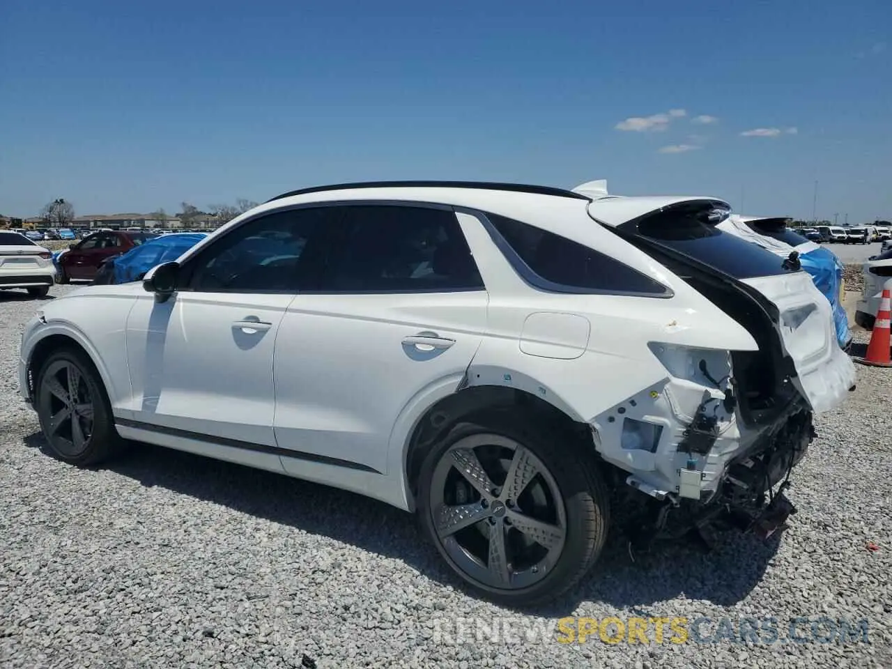 2 Photograph of a damaged car 5NMMCDTCXSH020362 GENESIS GV70 BASE 2025