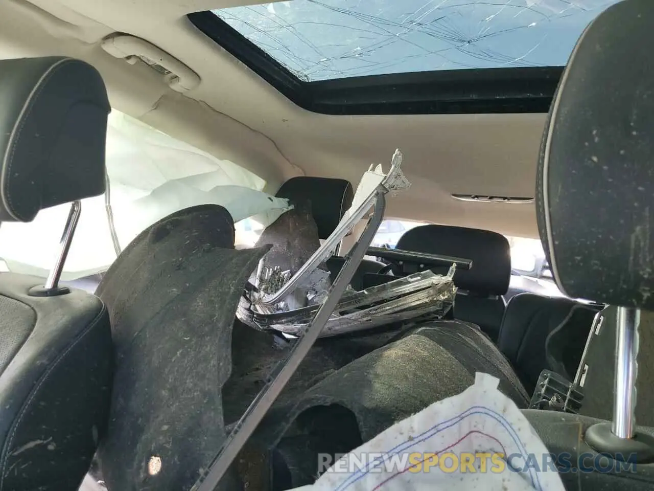 10 Photograph of a damaged car KMUHBDSB0MU034504 GENESIS GV80 2021