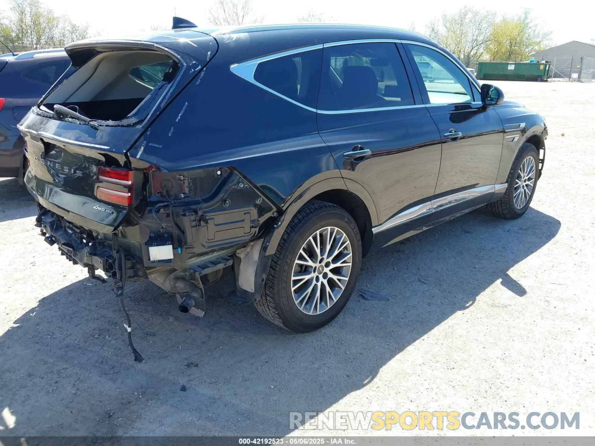 4 Photograph of a damaged car KMUHBDSB1MU042935 GENESIS GV80 2021