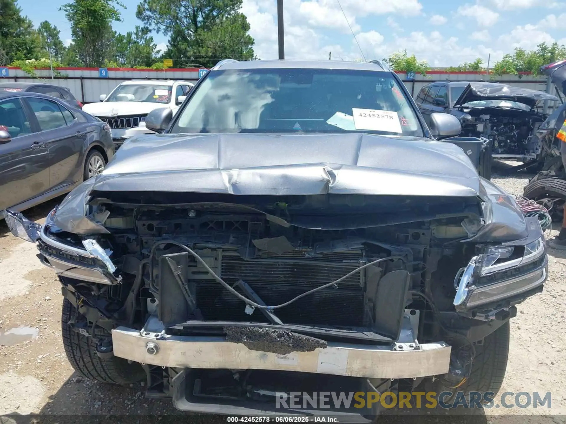 13 Photograph of a damaged car KMUHCESC7MU038058 GENESIS GV80 2021