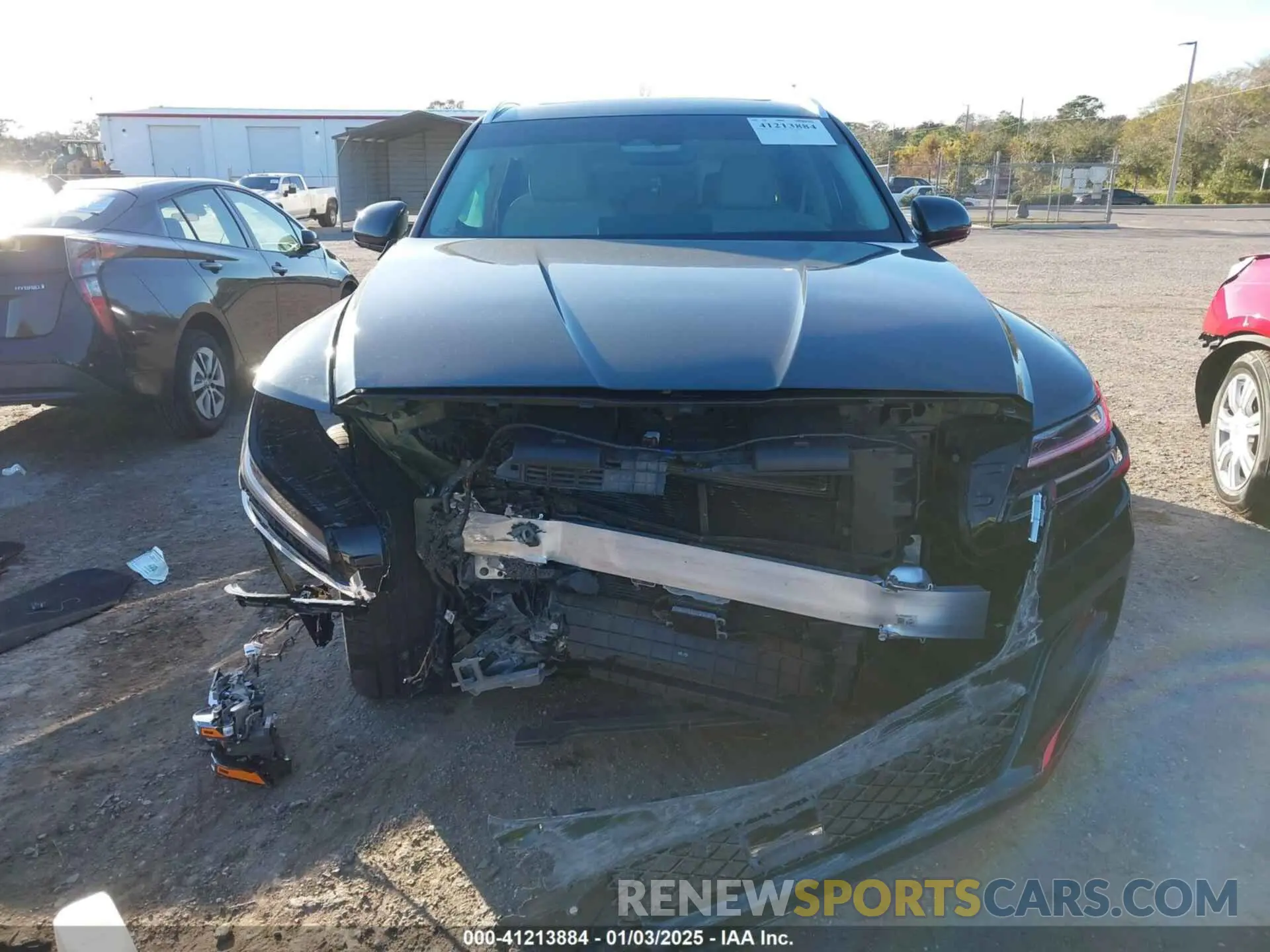 11 Photograph of a damaged car KMUHCESC7MU072310 GENESIS GV80 2021
