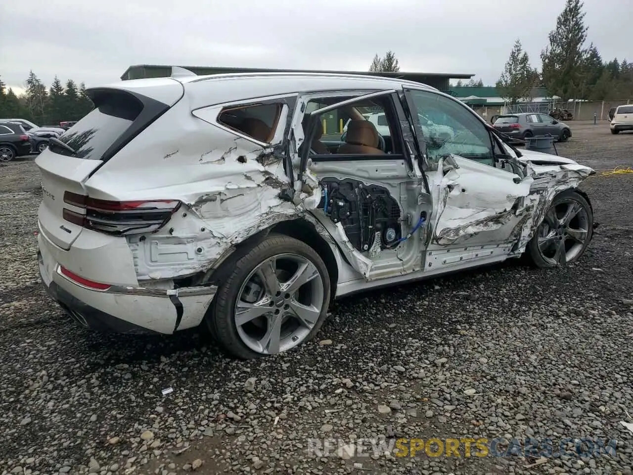 3 Photograph of a damaged car KMUHCESC7MU074980 GENESIS GV80 2021