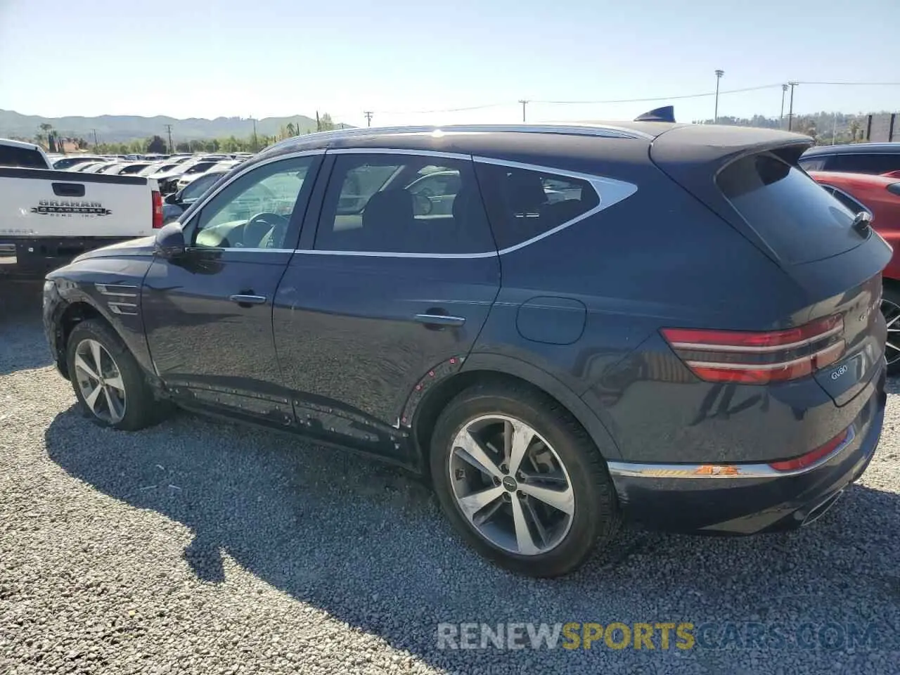 2 Photograph of a damaged car KMUHB4SB8NU080387 GENESIS GV80 2022