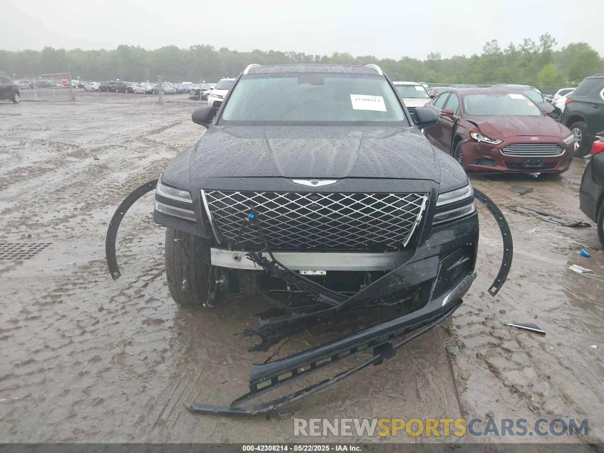 12 Photograph of a damaged car KMUHCESCXPU139647 GENESIS GV80 2023