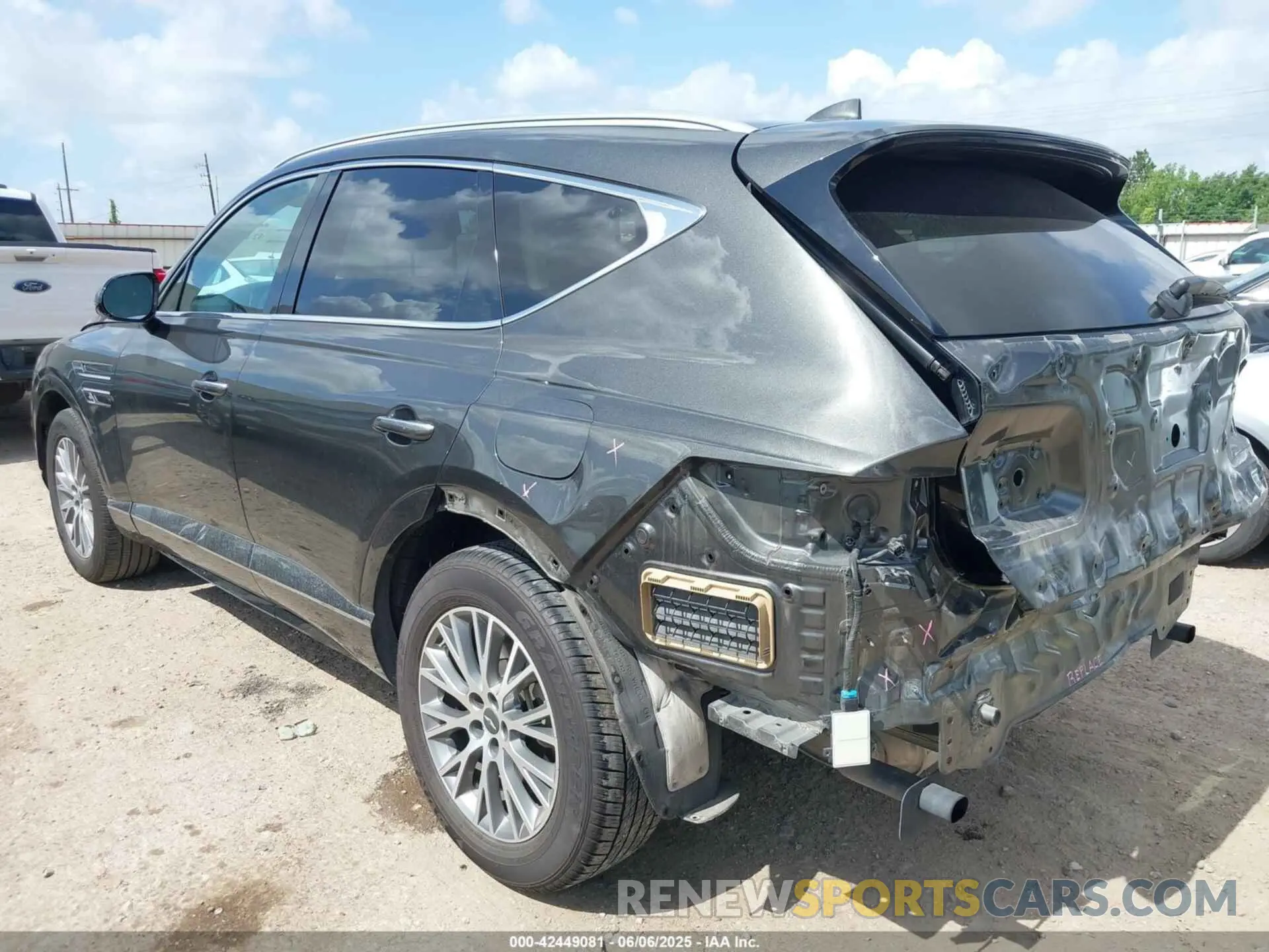3 Photograph of a damaged car KMUHBDSB9RU209209 GENESIS GV80 2024