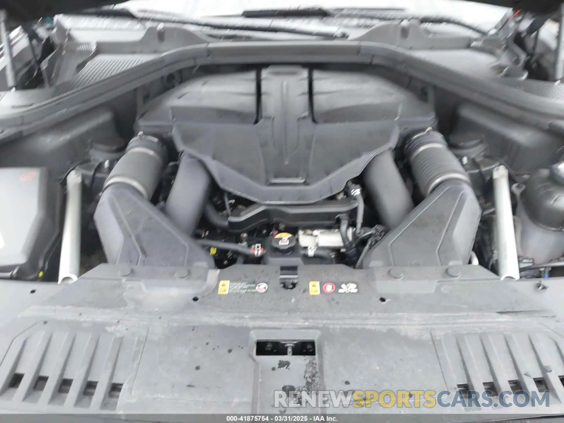 10 Photograph of a damaged car KMUHCESC2RU168319 GENESIS GV80 2024