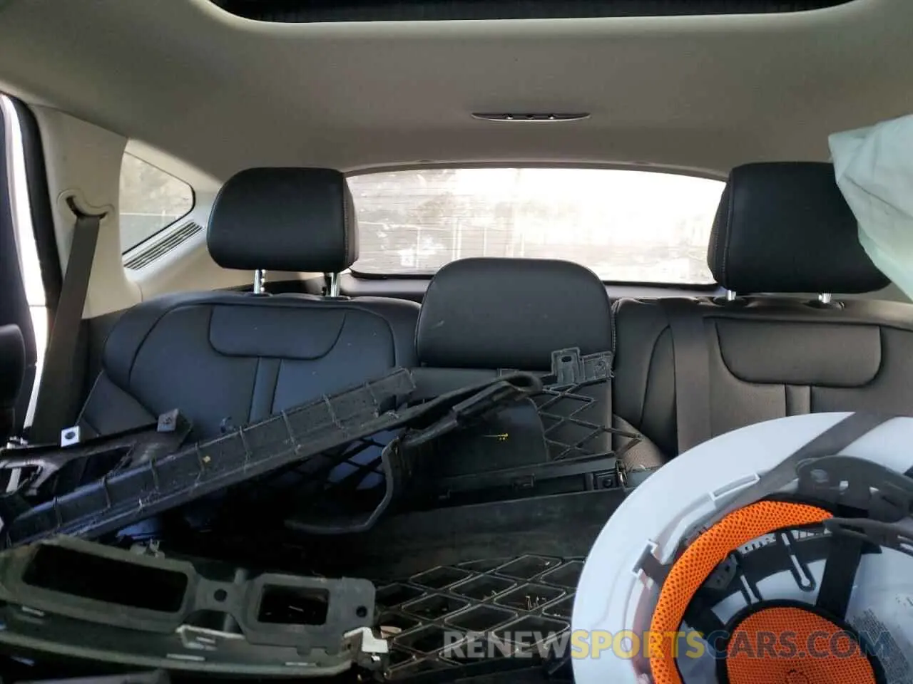 10 Photograph of a damaged car KMUHCESC2RU203599 GENESIS GV80 2024