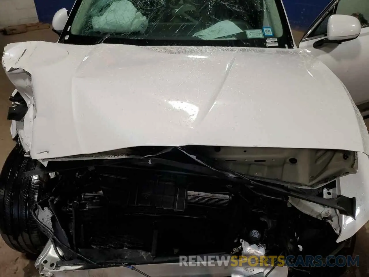 12 Photograph of a damaged car KMUHCESC3RU194038 GENESIS GV80 2024
