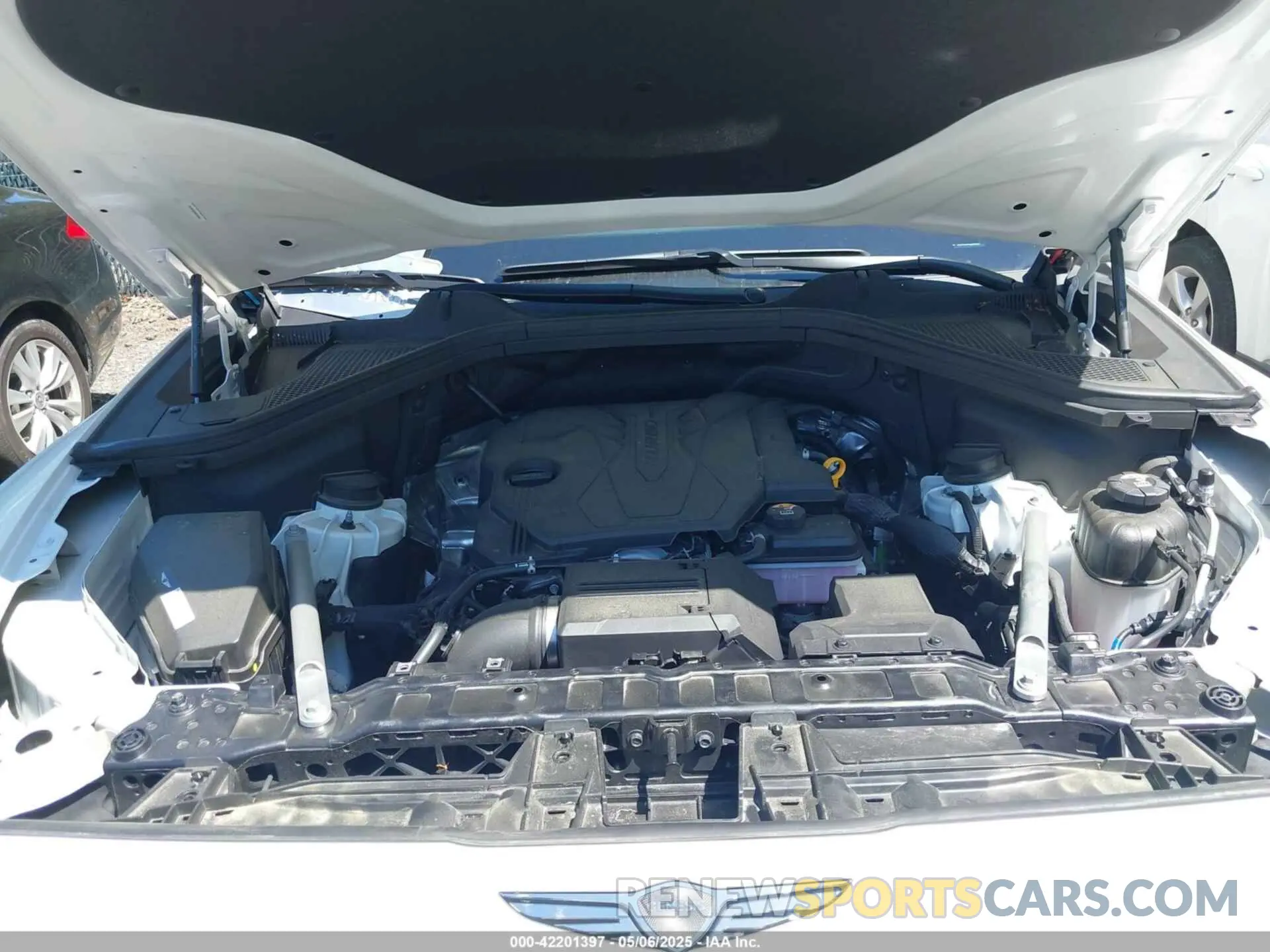 10 Photograph of a damaged car KMUHFESB4SU248645 GENESIS GV80 2025