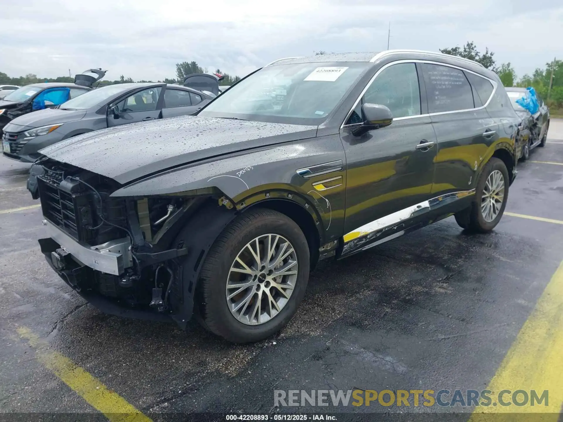 2 Photograph of a damaged car KMUHFESB7SU241172 GENESIS GV80 2025