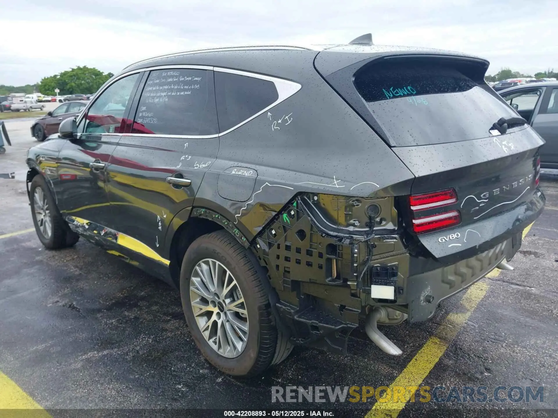 3 Photograph of a damaged car KMUHFESB7SU241172 GENESIS GV80 2025