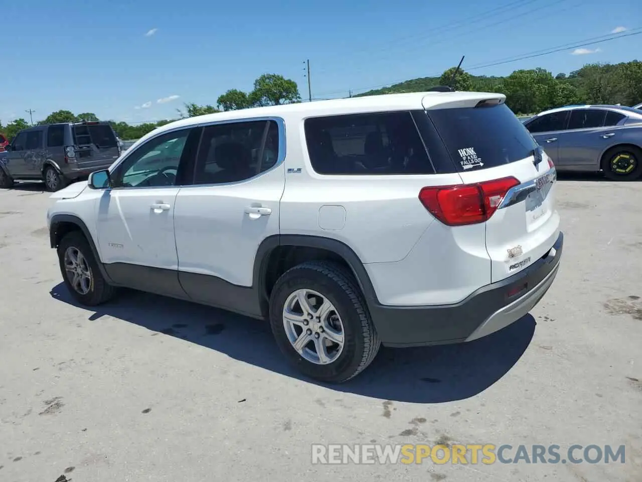 2 Photograph of a damaged car 1GKKNKLA0KZ258256 GMC ACADIA 2019
