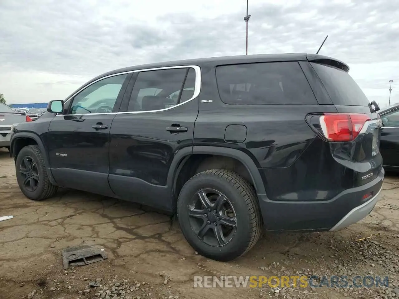 2 Photograph of a damaged car 1GKKNKLA1KZ204870 GMC ACADIA 2019