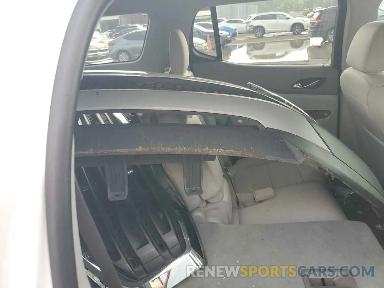 12 Photograph of a damaged car 1GKKNKLA1KZ237030 GMC ACADIA 2019