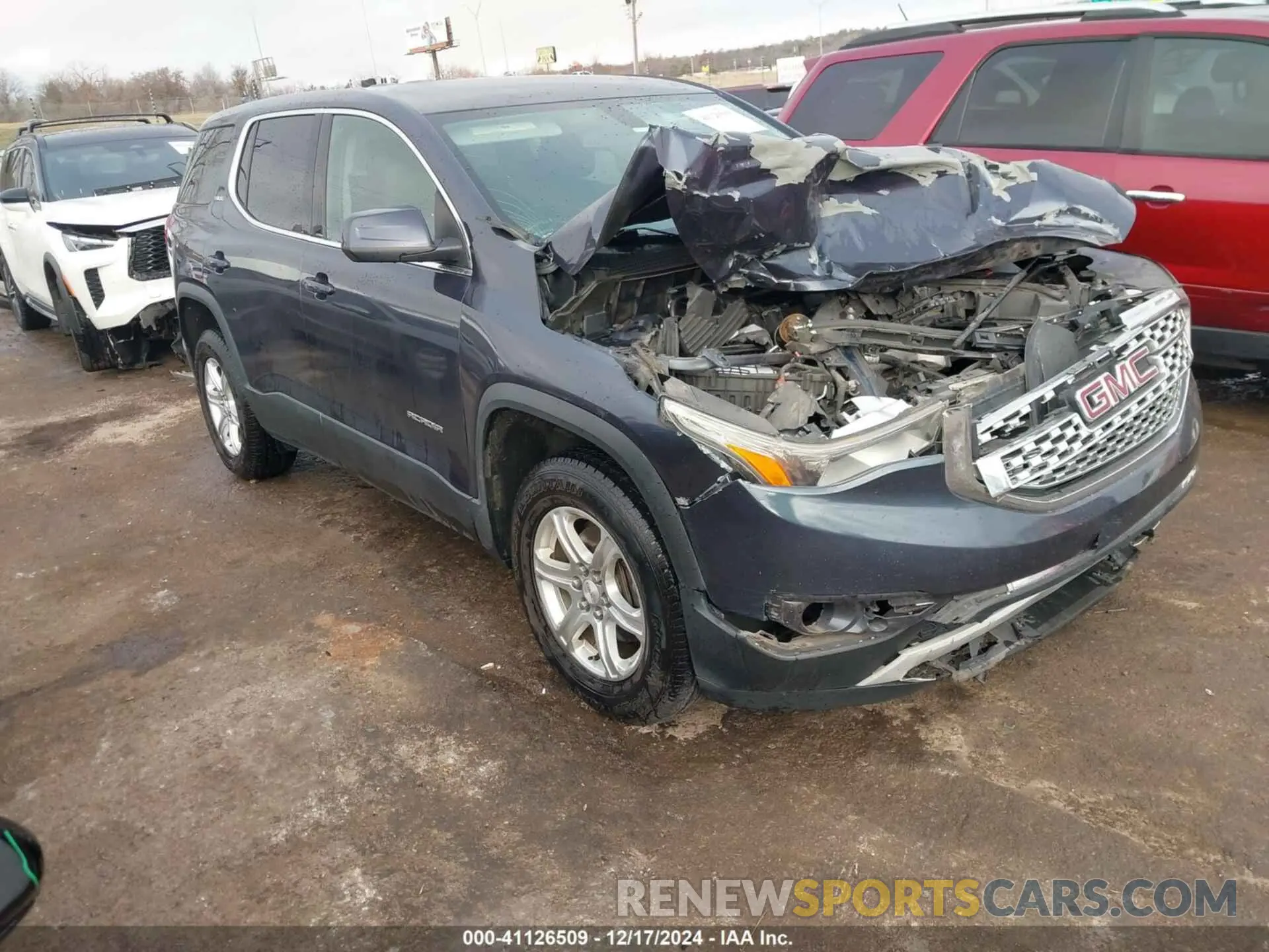 1 Photograph of a damaged car 1GKKNKLA2KZ168106 GMC ACADIA 2019