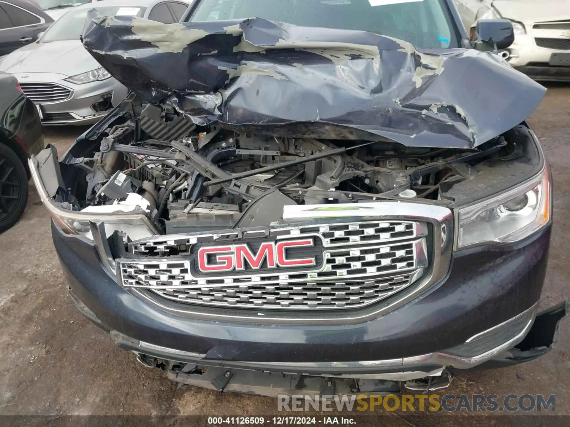6 Photograph of a damaged car 1GKKNKLA2KZ168106 GMC ACADIA 2019