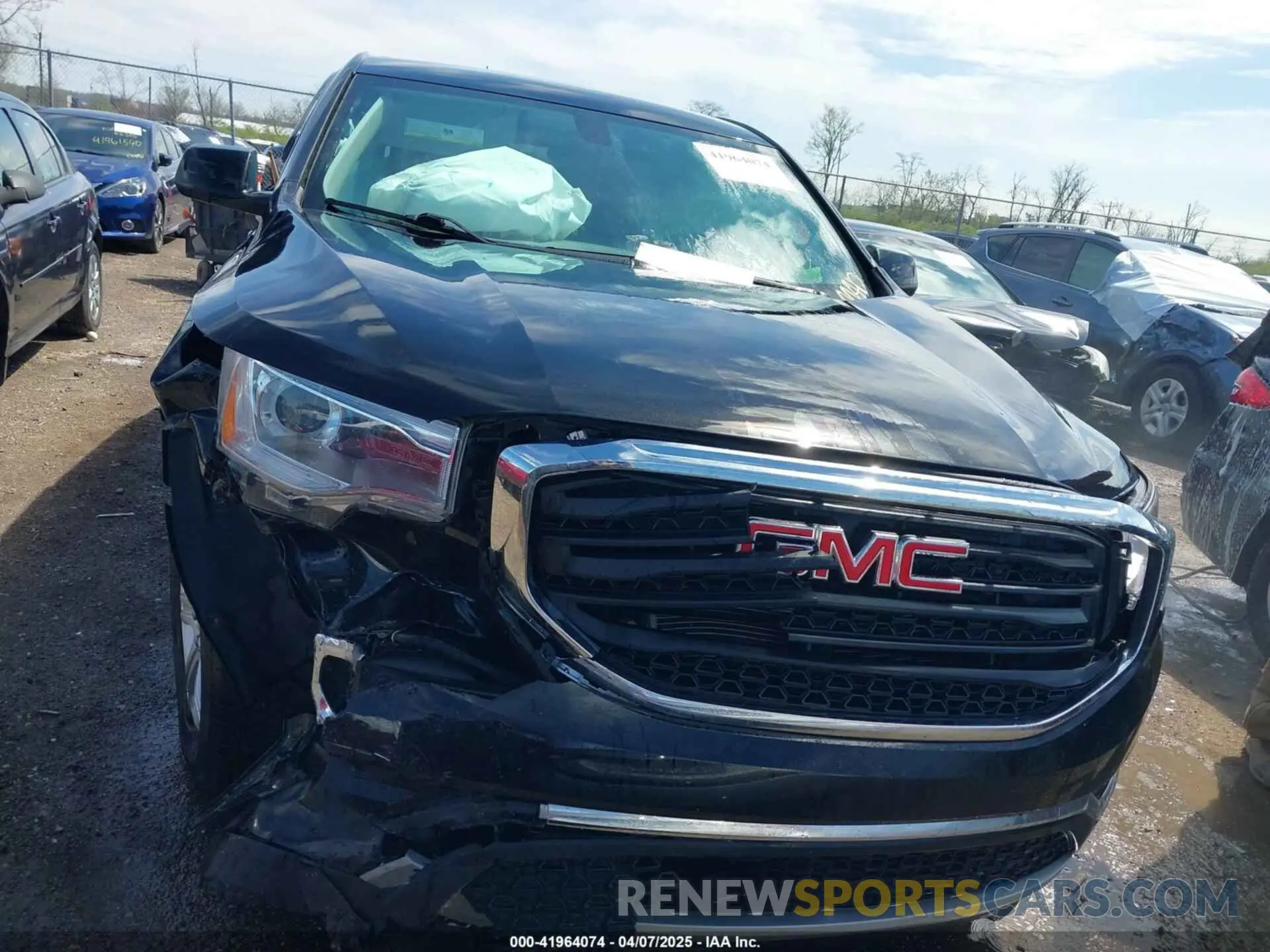 12 Photograph of a damaged car 1GKKNKLA2KZ233536 GMC ACADIA 2019