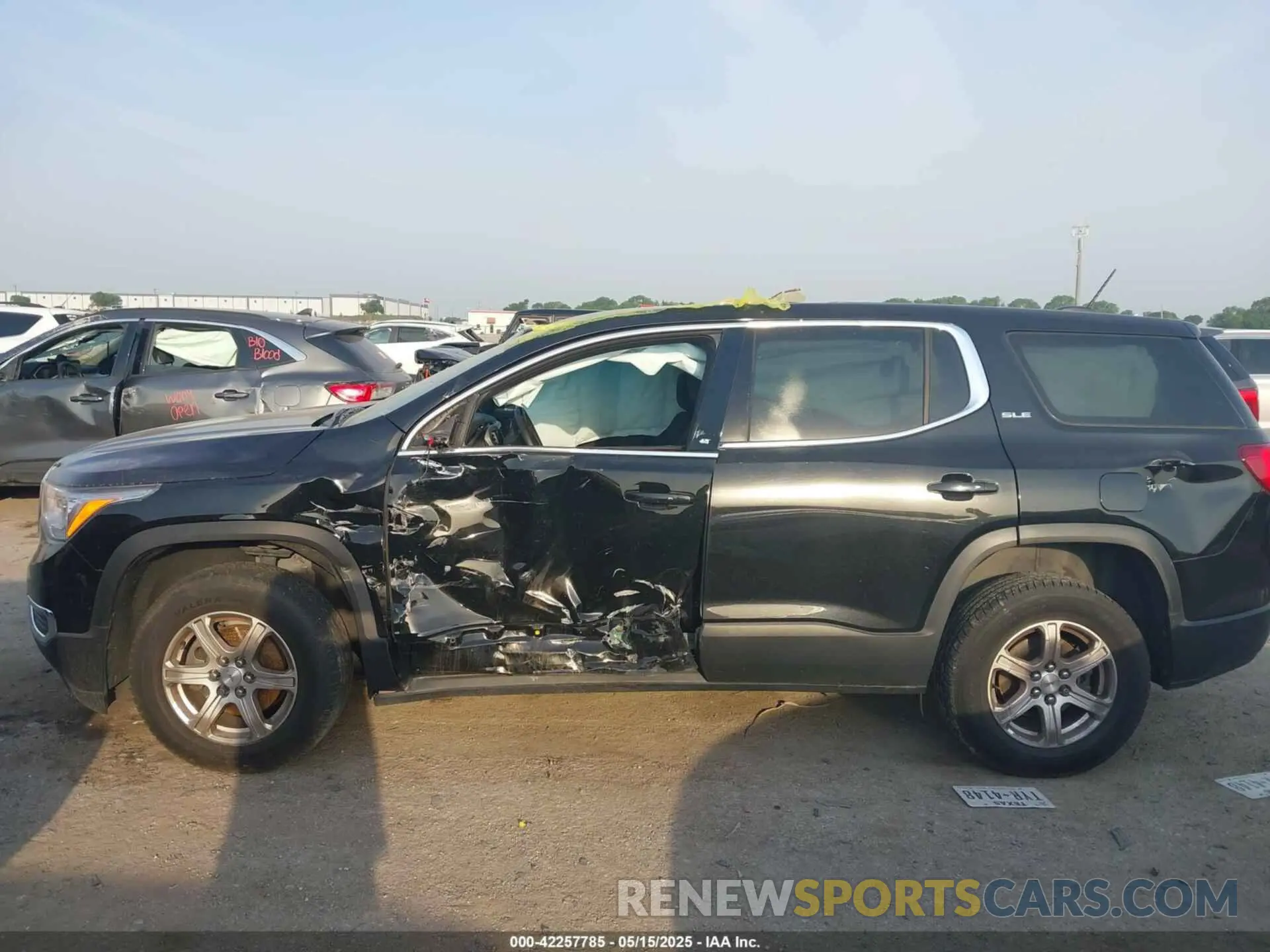 13 Photograph of a damaged car 1GKKNKLA3KZ140010 GMC ACADIA 2019