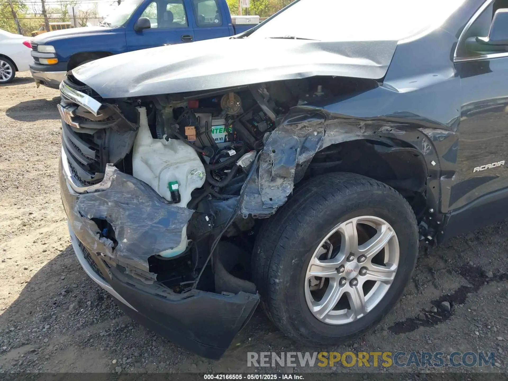 6 Photograph of a damaged car 1GKKNKLA5KZ223597 GMC ACADIA 2019