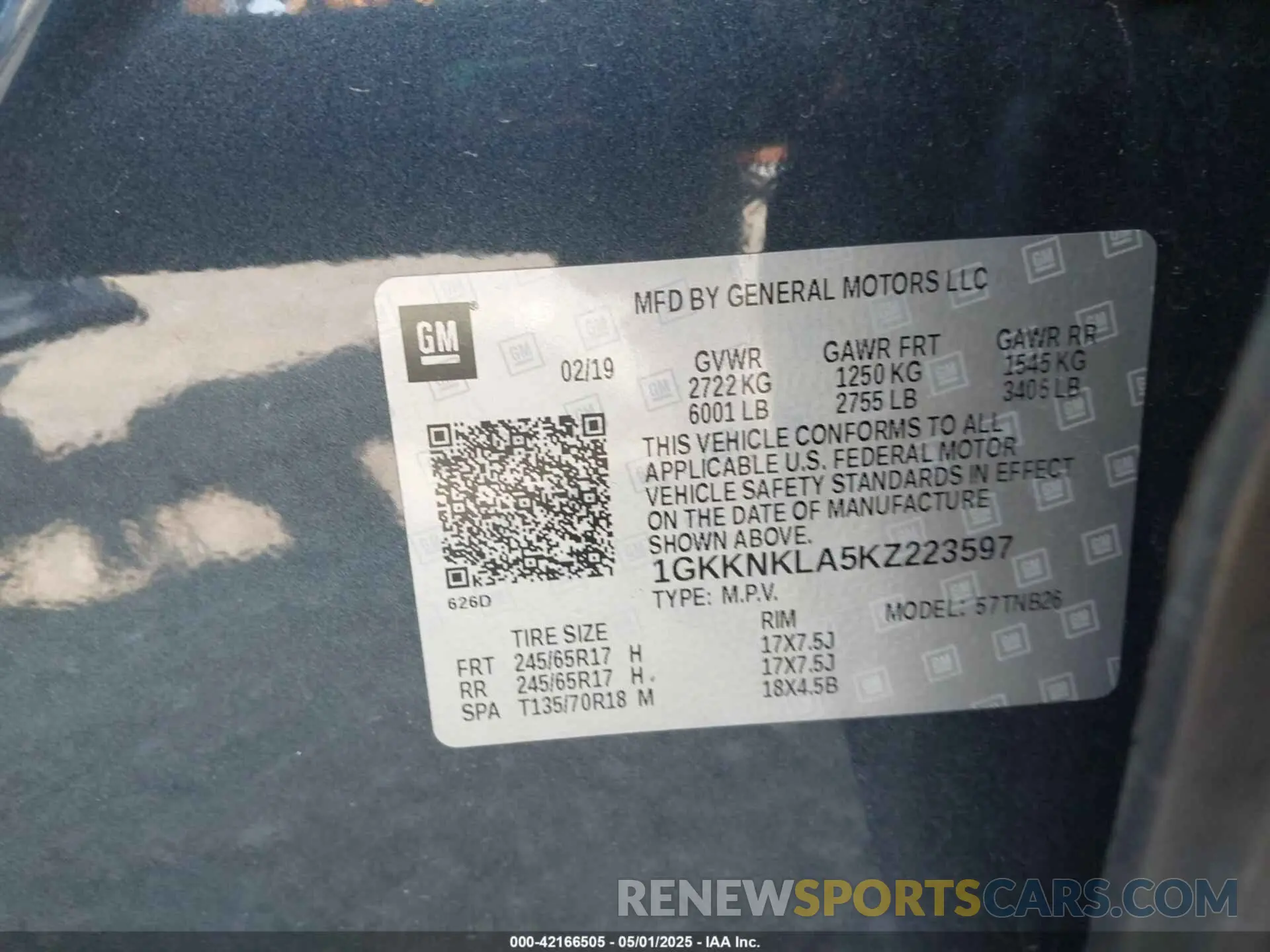 9 Photograph of a damaged car 1GKKNKLA5KZ223597 GMC ACADIA 2019