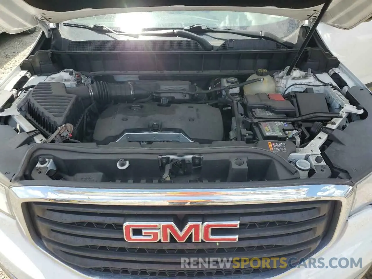 12 Photograph of a damaged car 1GKKNKLA6KZ108636 GMC ACADIA 2019