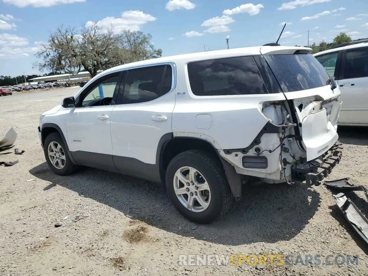 2 Photograph of a damaged car 1GKKNKLA6KZ108636 GMC ACADIA 2019