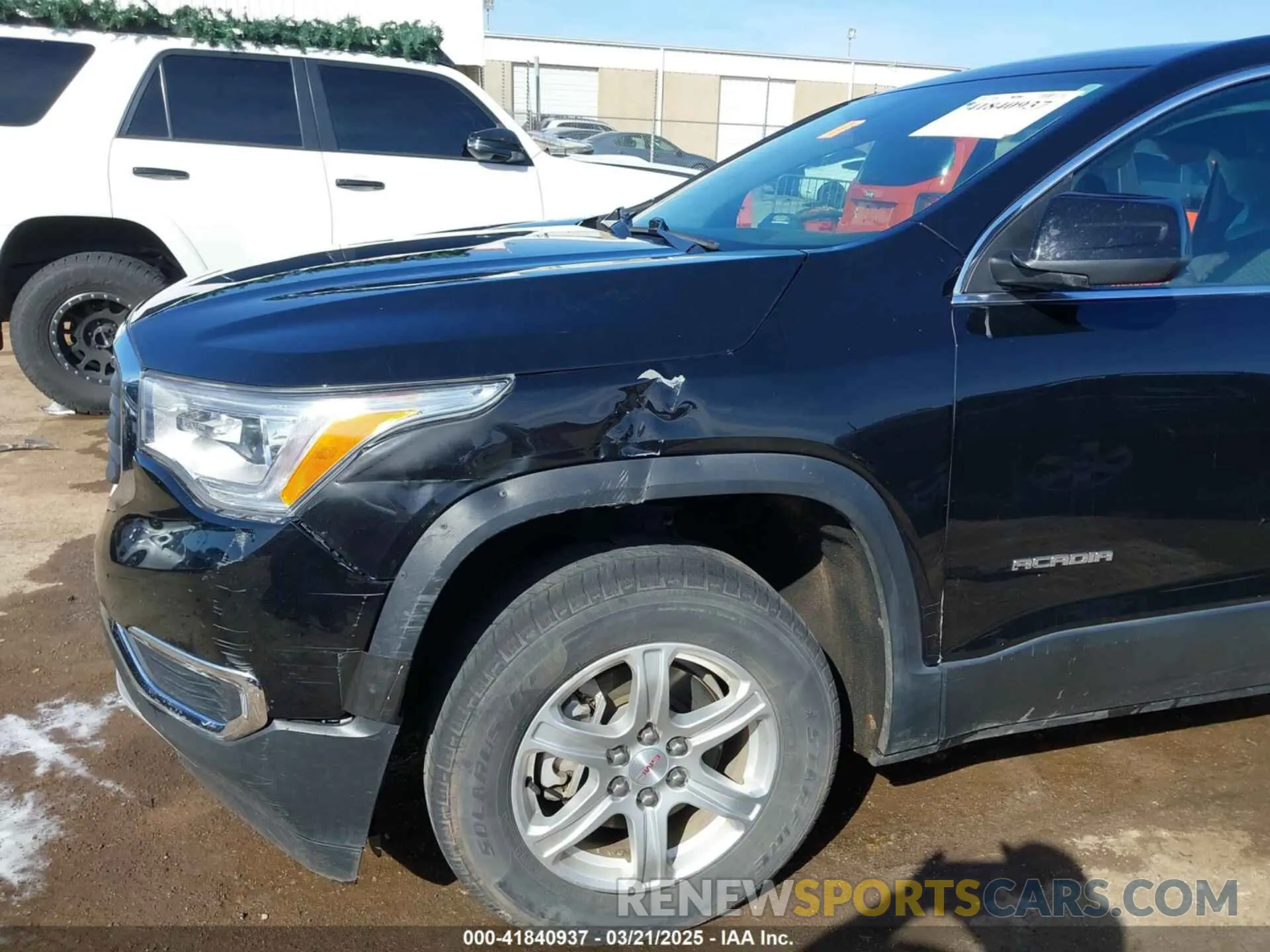6 Photograph of a damaged car 1GKKNKLA6KZ224306 GMC ACADIA 2019